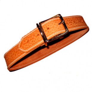 Wide Dog Collar (1.5") to fit 20 to 24 inch neck in natural leather with a Celtic Design