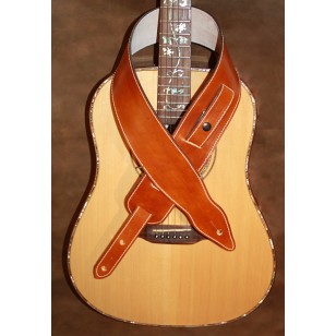 Guitar strap - 3" wide adjustable length 'Memphis' style custom leather guitar strap (Plain Saddle Tan) Can be personalised